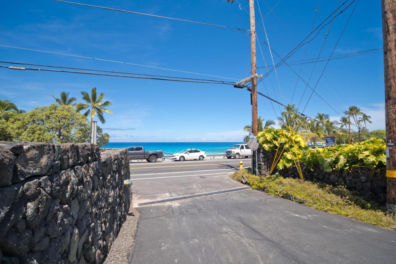 Family Getaway - Lava Room At Magic Sands Beach Kailua-Kona Bagian luar foto