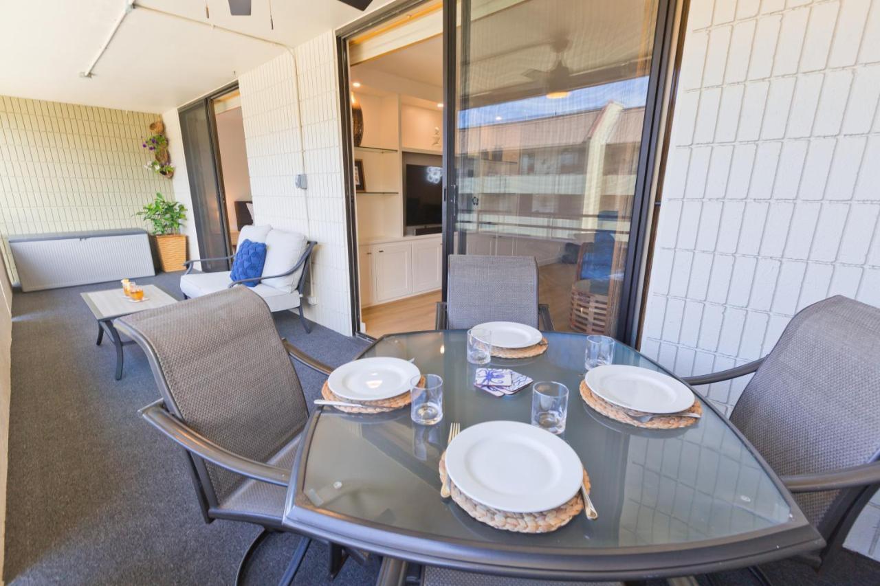 Family Getaway - Lava Room At Magic Sands Beach Kailua-Kona Bagian luar foto